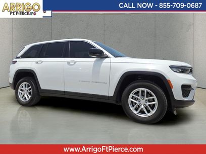 Used 2025 Jeep Grand Cherokee Laredo