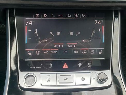 Used 2023 Audi Q7 3.0T Prestige AWD/4WD image 18