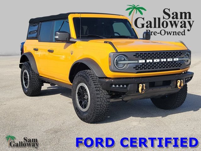 Certified 2022 Ford Bronco Badlands AWD/4WD image 1