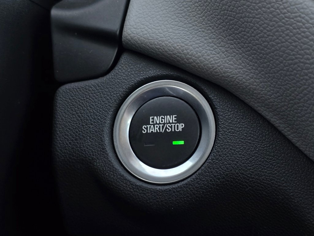 Used 2024 Chevrolet Equinox LS FWD image 43
