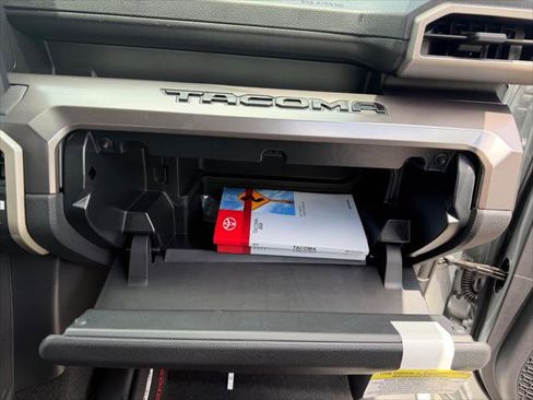Used 2025 Toyota Tacoma SR5 image 10