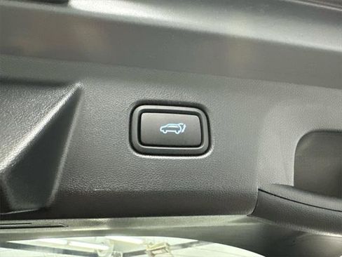 New 2025 Hyundai Tucson Limited image 21