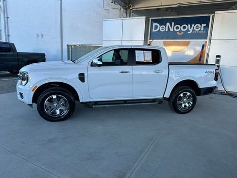 Used 2024 Ford Ranger Lariat w/ Trailer Tow Package AWD/4WD image 11