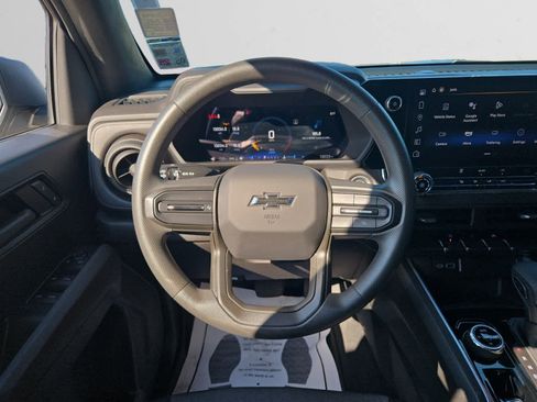 Used 2024 Chevrolet Colorado Trail Boss image 12