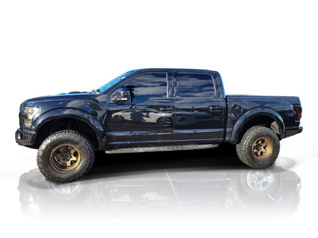 Certified 2019 Ford F150 Raptor w/ Equipment Group 802A Luxury AWD/4WD image 4