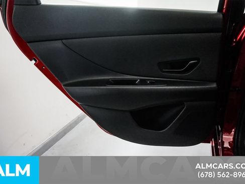 Used 2025 Hyundai Elantra Sport FWD image 49