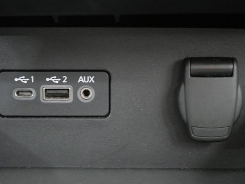 Used 2024 Nissan Altima 2.5 SR FWD image 20