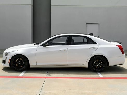 Used 2018 Cadillac CTS Vsport Premium Luxury RWD image 8