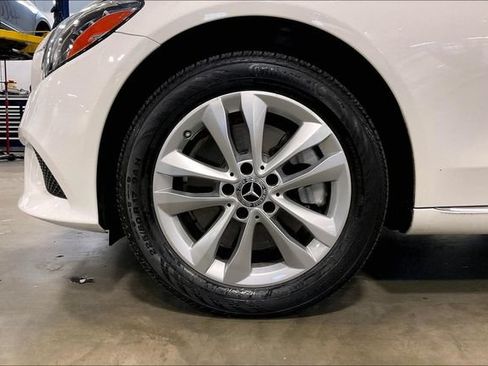 Used 2019 Mercedes-Benz C 300 4MATIC Sedan image 9