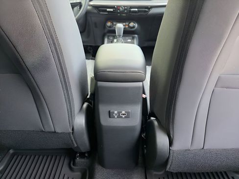 New 2026 Nissan Kicks SV w/ Charging Package FWD image 8