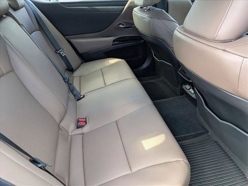 Used 2024 Lexus ES 250 w/ Premium Package AWD/4WD image 19