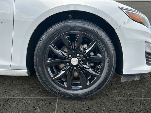 Used 2024 Chevrolet Malibu LT image 9