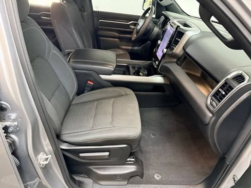 Used 2025 RAM 1500 Big Horn AWD/4WD image 36