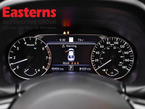 Used 2023 Nissan Altima 2.0 SR FWD image 18