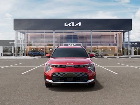 New 2026 Kia Niro Wind FWD image 2