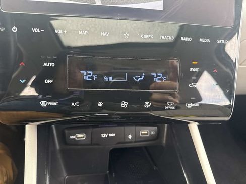 Used 2024 Hyundai Tucson SEL w/ Convenience Package AWD/4WD image 26