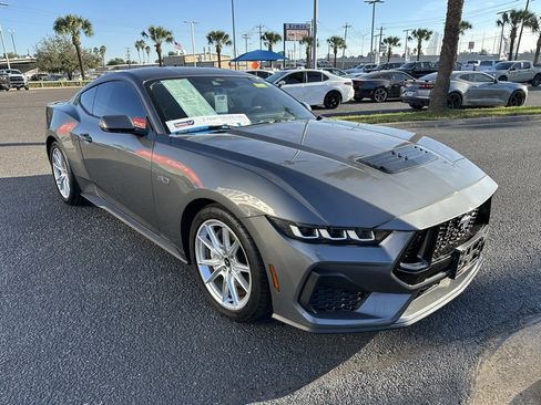 Used 2024 Ford Mustang GT Premium image 8
