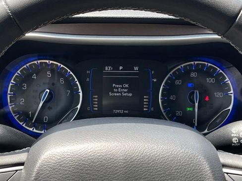 Used 2022 Chrysler Voyager LX FWD image 22