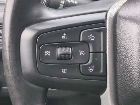 Used 2024 GMC Yukon XL Denali AWD/4WD image 15