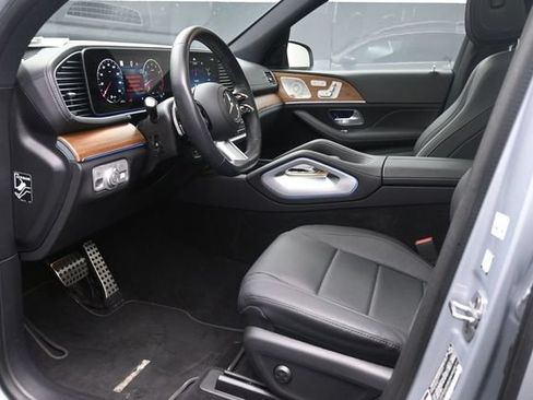 Certified 2025 Mercedes-Benz GLS 450 4MATIC w/ AMG Line Exterior image 17