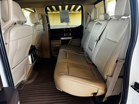 Used 2020 Ford F150 Lariat image 22