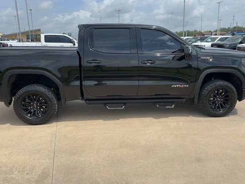 Used 2023 GMC Sierra 1500 AT4X AWD/4WD image 2