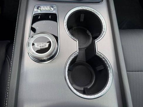 New 2026 Cadillac Vistiq Sport image 28