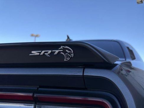 Used 2016 Dodge Challenger SRT Hellcat image 15