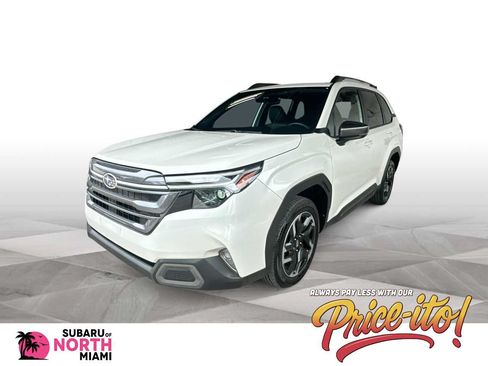 Used 2025 Subaru Forester Limited AWD/4WD image 1