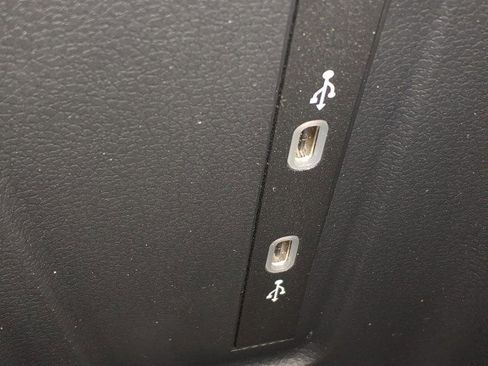 New 2026 Volkswagen Tiguan SE R-Line image 19