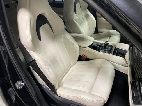 Used 2018 BMW X5 M image 22