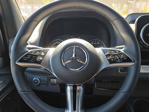 Used 2026 Mercedes-Benz Sprinter 2500 image 27