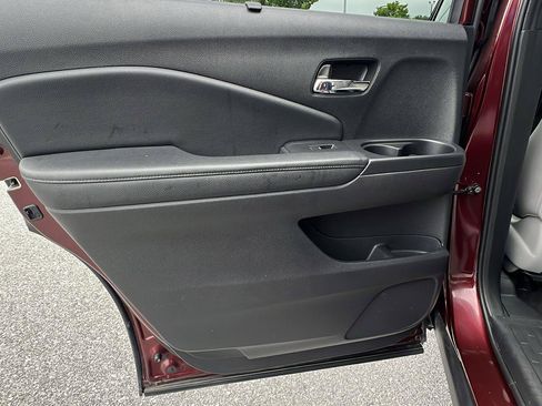 Used 2019 Honda Passport EX-L image 17