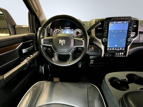 Used 2024 RAM 2500 Laramie image 9