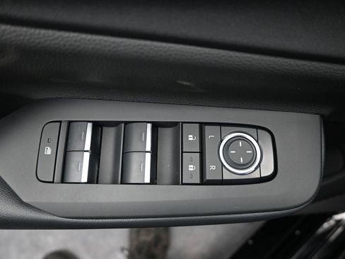 New 2026 Toyota Prius Plug-In Hybrid w/ Limited Premium Package image 21