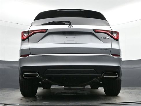 Used 2023 Acura MDX SH-AWD image 41