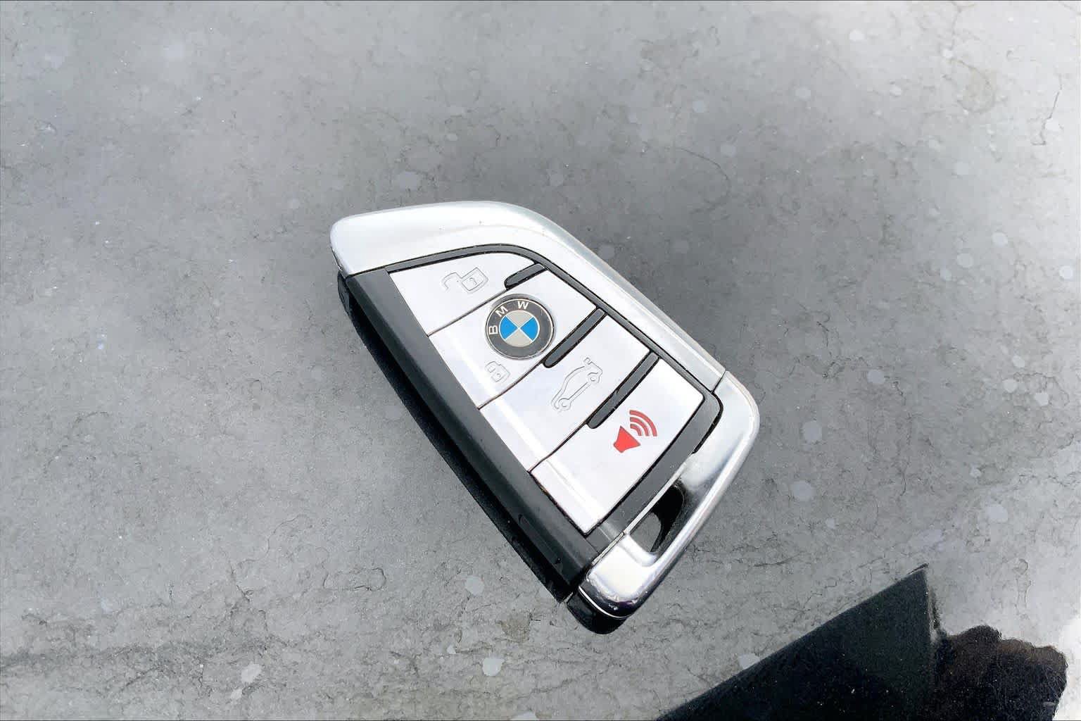 Used 2021 BMW X7 xDrive40i AWD/4WD image 19