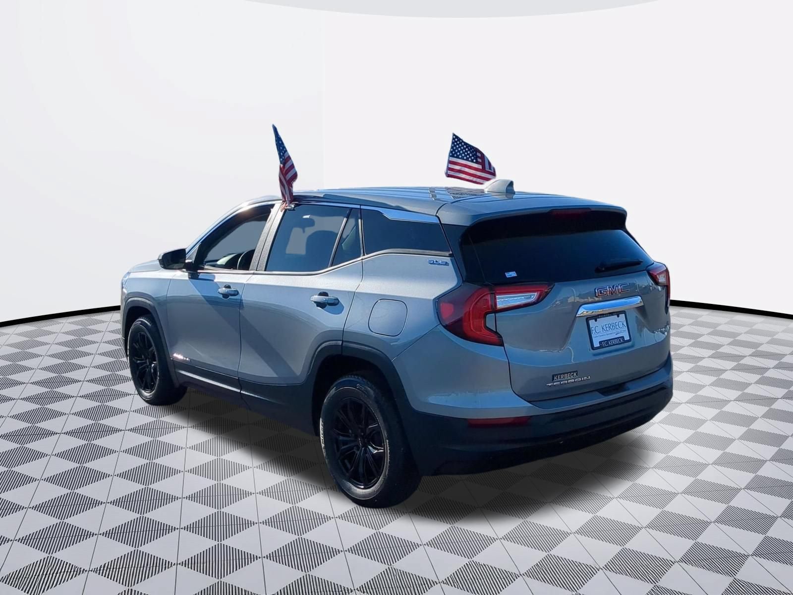 Certified 2023 GMC Terrain SLE FWD image 5