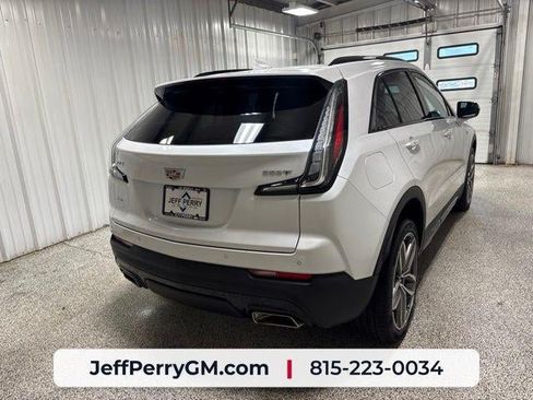 Used 2023 Cadillac XT4 Sport AWD/4WD image 3
