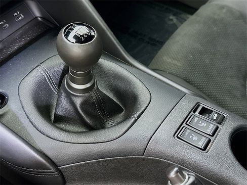 Used 2024 Nissan Z Performance w/ Floor Mat Package image 23