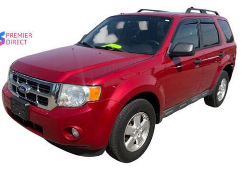 Used 2011 Ford Escape XLT w/ 201A Rapid Spec Order Code AWD/4WD image 1