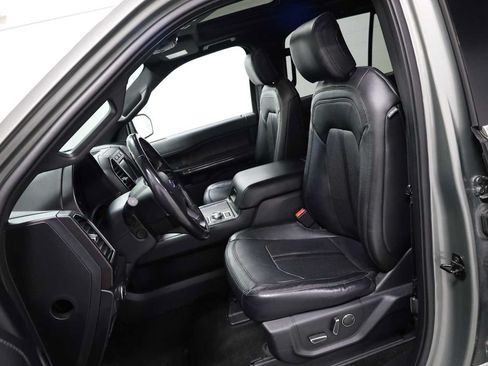 Used 2019 Ford Expedition Limited AWD/4WD image 5