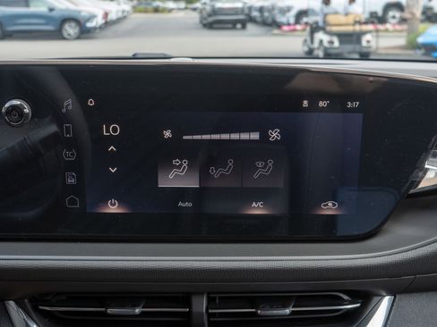 New 2026 Buick Envista Sport Touring FWD image 21