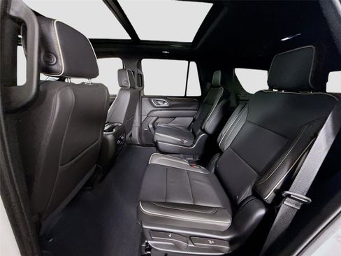 Used 2024 Chevrolet Tahoe Premier w/ Premium Package image 19