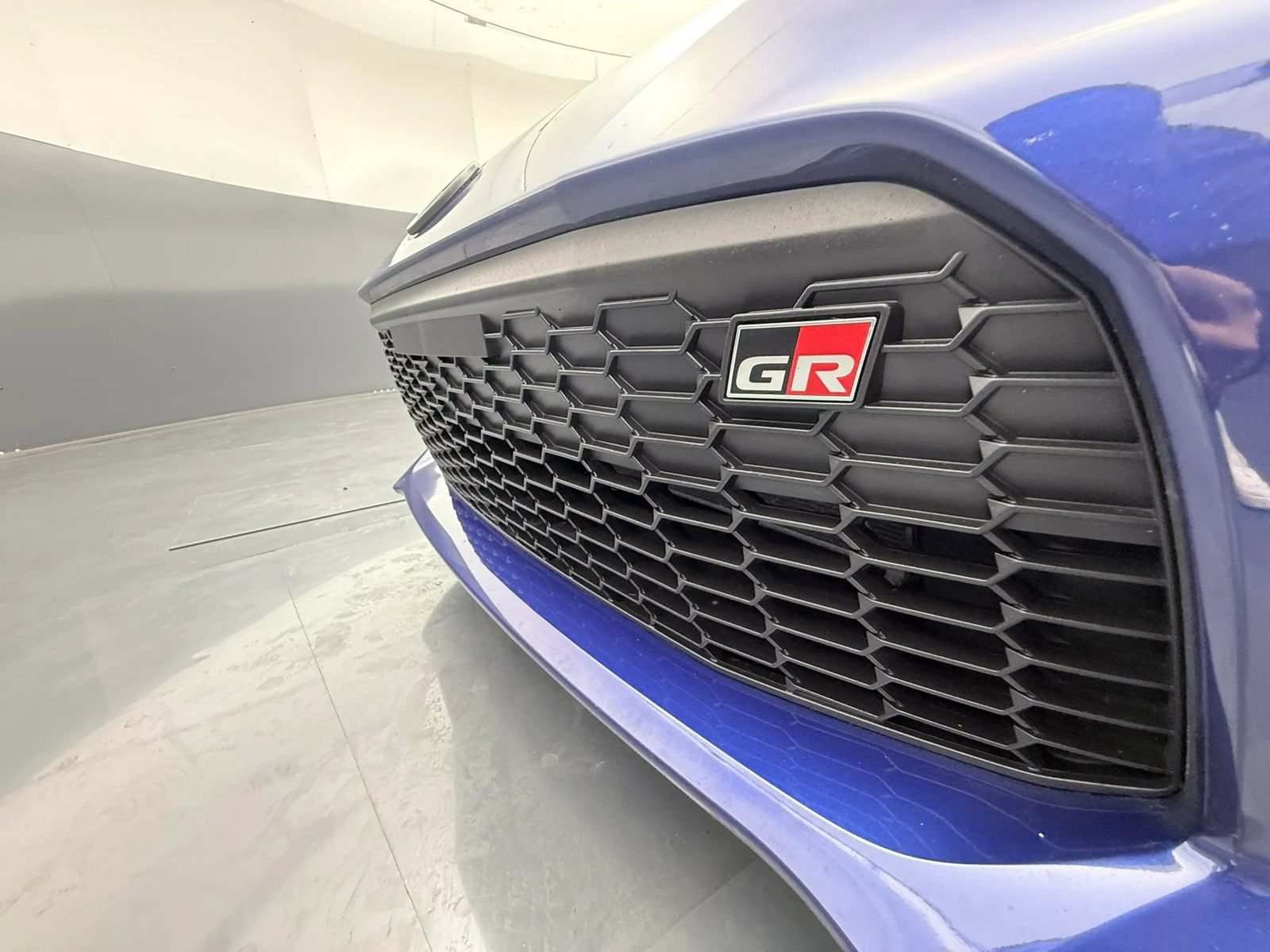 Used 2024 Toyota GR86 Premium RWD image 30