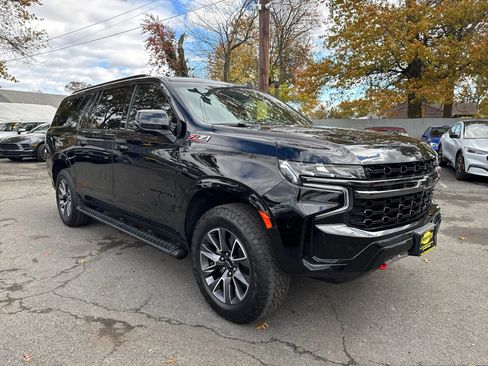Used 2022 Chevrolet Suburban Z71 w/ Z71 Off-Road Package image 10