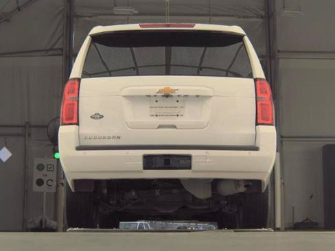 Used 2018 Chevrolet Suburban LT AWD/4WD image 9