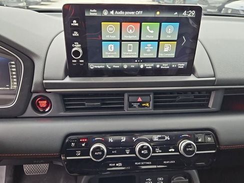 New 2025 Honda Pilot Black Edition image 11