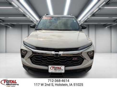 New 2026 Chevrolet TrailBlazer RS w/ Convenience Package AWD/4WD image 3