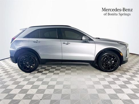 Used 2025 Cadillac XT4 Sport w/ LPO, Onyx Lite Package AWD/4WD image 8